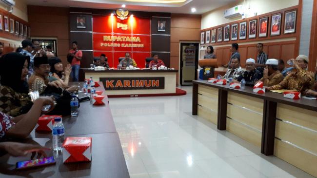 Polres Karimun Atur Penyalaan Kembang Api Saat Imlek 