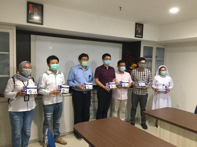 PT Usda Seroja Jaya Batam Sumbang 1.000 Alat Rapid Test ke RS Elisabeth