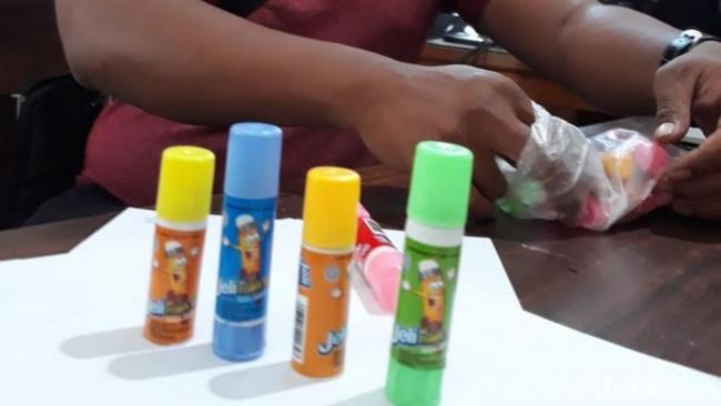 Seperti Permen Lipstik, 5 Jajanan Ini Juga Diisukan Mengandung Narkoba