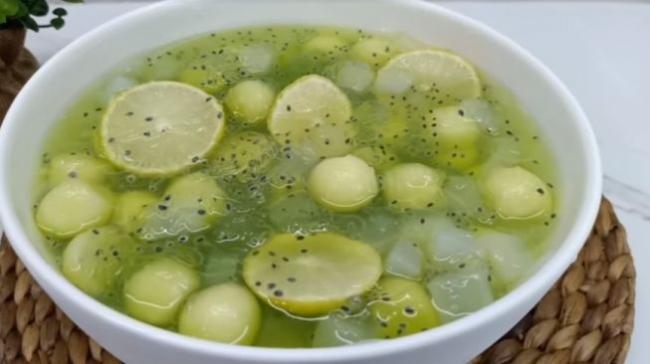 Buka Puasa dengan Es Sarang Burung Melon, Ini Resepnya
