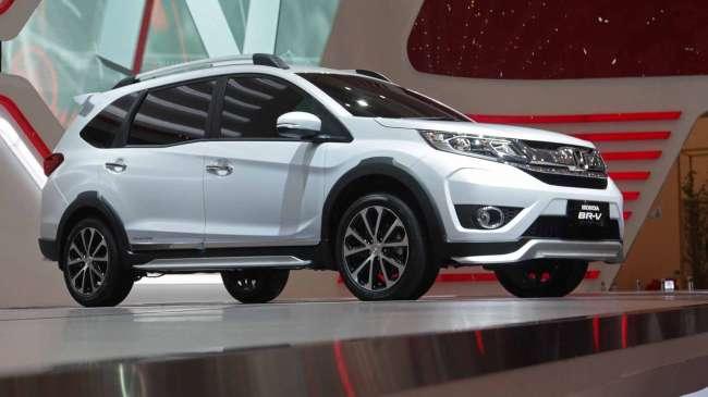 Honda Nagoya Gelar Showroom Event, BR-V dan Mobilio Diskon Hingga Rp 23 Juta