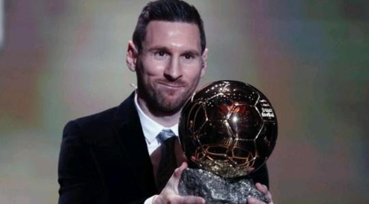 Messi Raih Ballon d`Or 2019