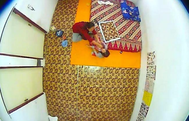 Terekam CCTV: Babby Sitter Jahat di Tanjungpinang Banting Balita