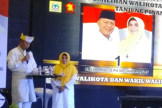 Syahrul - Rahma Janjikan Biaya Seragam Sekolah Gratis