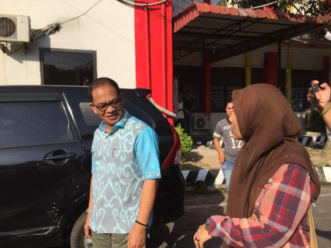 Bupati Lingga Alias Wello Sanggah Diperiksa KPK