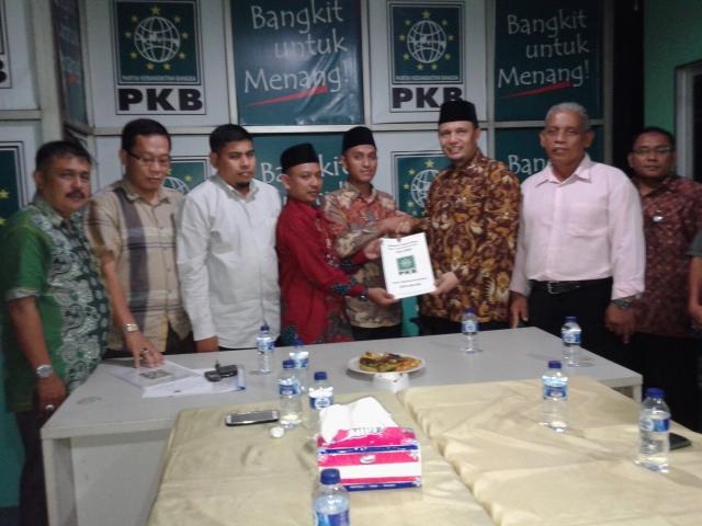 Ria Saptarika Daftar Calon Wali Kota Batam ke Tiga Partai