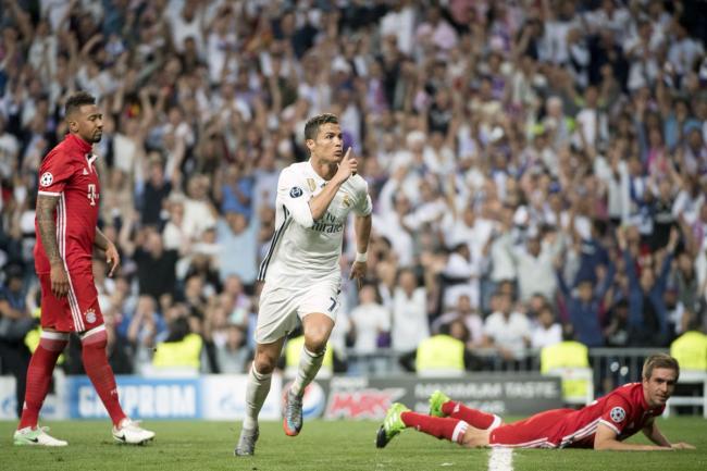 Ronaldo 3 Gol, Real Madrid Sisihkan Bayern