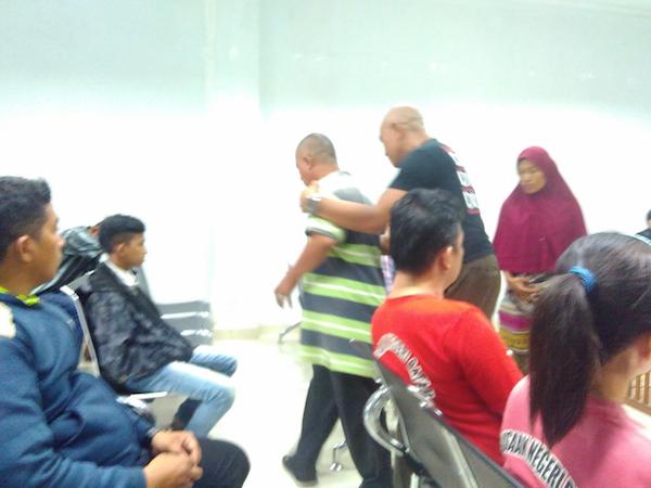 Korban Penggandaan Uang Kesurupan di Ruang Sidang PN Batam