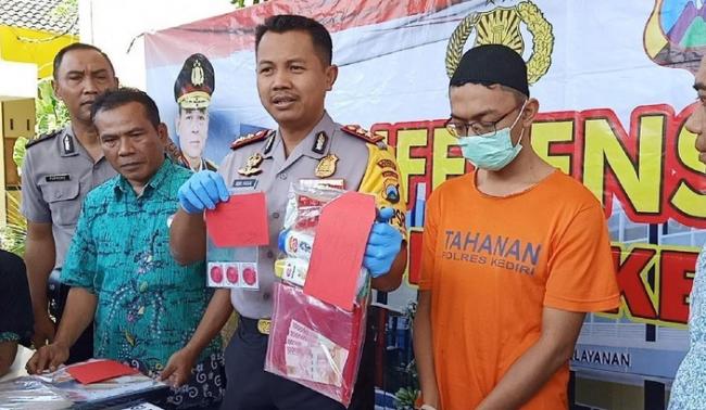 Prostitusi Terselubung Lewat Panti Pijat yang Sediakan Layanan Threesome