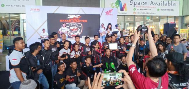 Capella Honda Resmikan Club Honda ADV Indonesia Chapter Batam