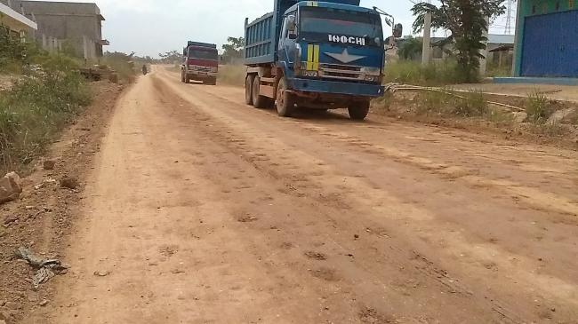 Pengrusakan Lingkungan Marak di Bengkong, Warga: Truk Tanah Hilir Mudik di Depan Polsek Tetap Aman