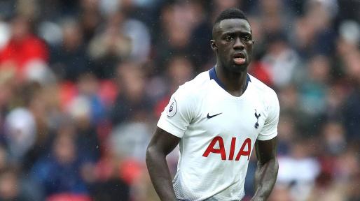 Serangan Rasis di Sepakbola Makin Parah, Bek Tottenham Jadi Korban