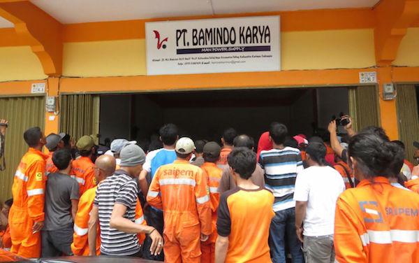 Gaji Dipotong, Karyawan PT Saipem Karimun Indonesia Demo 