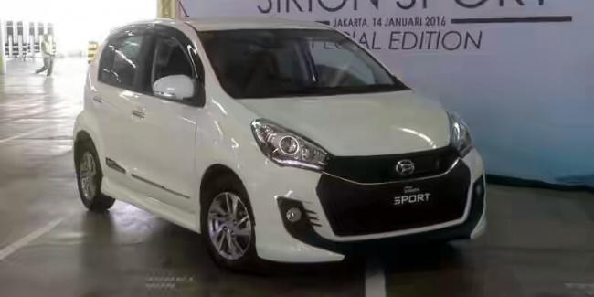 Warna Putih Menjadi Special Edition Daihatsu Sirion Sport