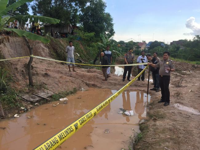 Tenggelam di Galian Parit, Bocah Kampung Nanas Meninggal 