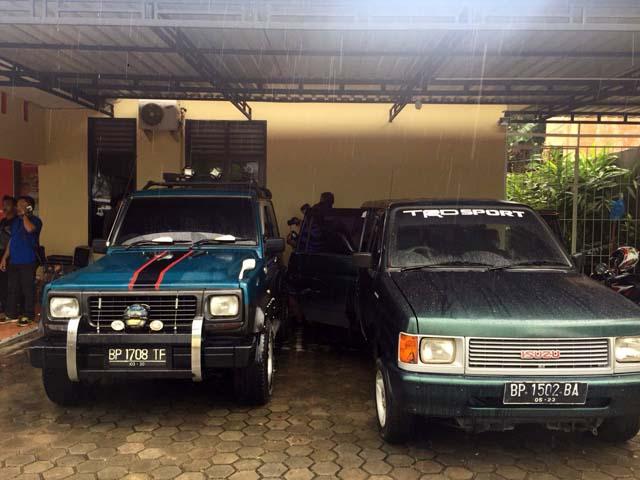 BREAKINGNEWS: Tiga Mobil Pelangsir Solar Digaruk Polisi Tanjungpinang