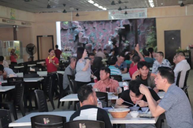 Astro Kopitiam, Food Court Legendaris Favorit Wisman di Batam