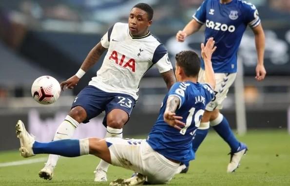 Hasil Liga Inggris Pekan Perdana: Leicester Menang, Tottenham Tumbang