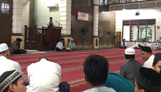 Imam Masjid Darul Hikmah: People Power Banyak Mudharat