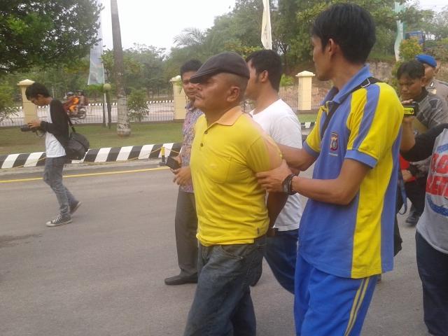 [BREAKINGNEWS] Polisi Bekuk Pelaku Pembunuhan Pria Bertato Bintang Lima 