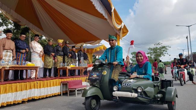 Ribuan Peserta Tampil Memikat di Pawai Taaruf MTQ ke-12 Karimun