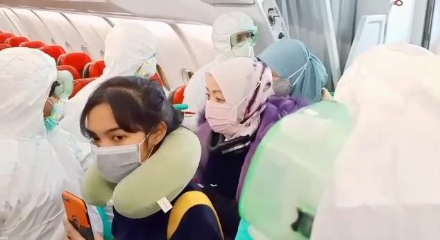 Disemprot Disinfektan, Begini Perjuangan WNI Menyelamatkan Diri dari Wuhan