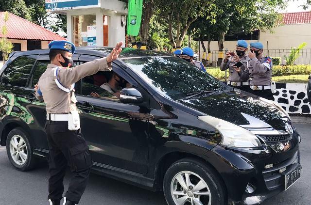 Tak Pakai Masker, Puluhan Personel Polda Kepri Kena Tegur Provos