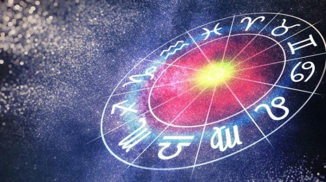 5 Zodiak Ini Akan Mengalami Perubahan Besar dalam Hidupnya di 2019