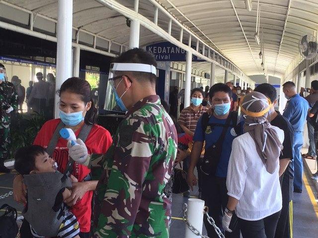 Batam Preparation on Quarantining Hundreds of Indonesian Citizens Who Returned from Malaysia