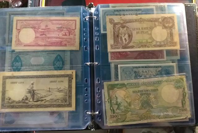 Uang Kuno Milik Kolektor Ini Dibeli dengan Harga Rp 100 Juta
