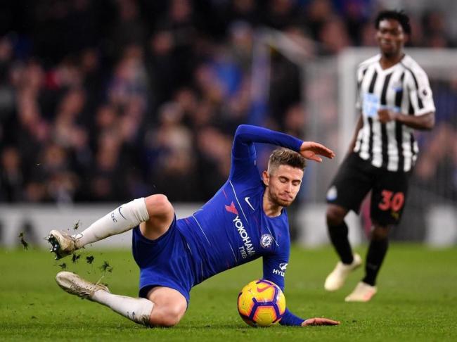 Chelsea Masih Sering Kehilangan Bola dengan Cara "Bodoh"