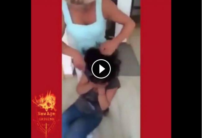 Video Seorang Ibu Gunduli Anak Gadisnya Gara-gara Membully Penderita Kanker di Sekolah
