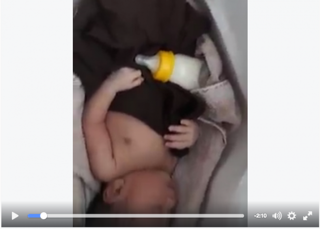 [VIDEO] Bayi Cakep Dibuang Orangtuanya di Perumahan