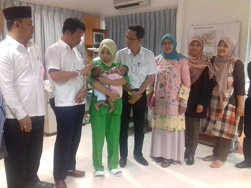 Bayi Kembar Siam Rahma-Rahmai Jalani Operasi Pemisahan Besok