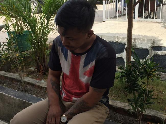 Begini Cara Agung Selundupkan Hp ke Tahanan di Sel Pengadilan