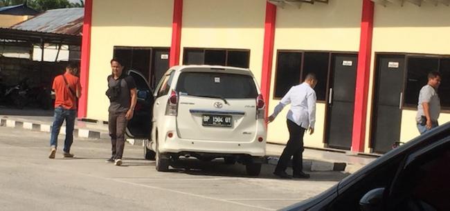 Begini Modus Pejabat PLN Tanjungbalai Karimun Memeras Warga Buru