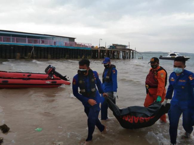 Jenazah Ediyanto yang Tenggelam di Pantai Tanjung Piayu Ditemukan