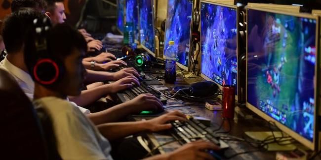 Mata Anak-anak di China Banyak Rusak Akibat Video Game