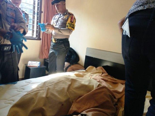 Pria Muda Ditemukan Tak Bernyawa di Kamar Wisma Bintan Harmoni