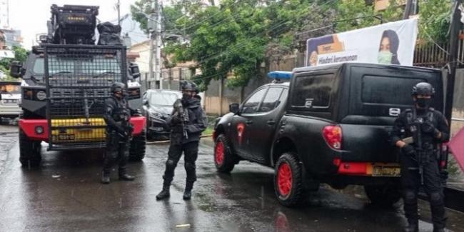 Paket Mencurigakan Ditemukan di Makassar, Setelah Dibongkar Berisi Bohlam