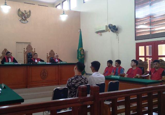 Beri Keterangan Meringankan, Saksi: Billy Tak Ada Pukul dan Tendang!