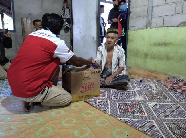 Kisah Sedih Kakek Sebatang Kara di Natuna