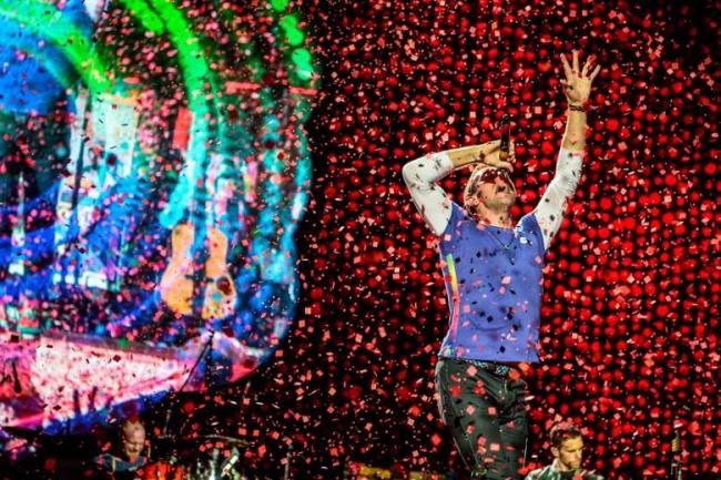 Gegap Gempita Coldplay di Singapura