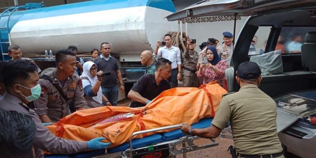 Keluarga Joshua Terjebak di Dapur Saat Kebakaran