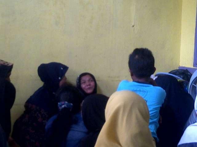 Ibu Siswi SMAN 1 Batam Korban Pembunuhan Shock Berat. Menangis Sepanjang Waktu