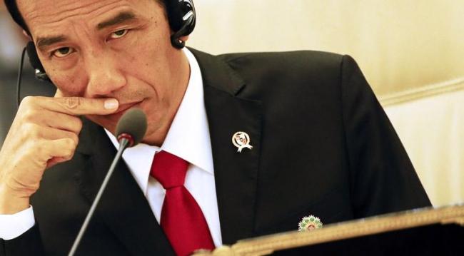 Serangan Bertubi-tubi Jokowi ke Prabowo
