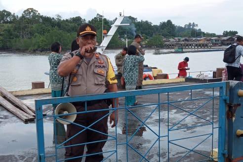 Polsek Daik Lingga Imbau Warga Tak Beli Tiket Kapal Lewat Calo