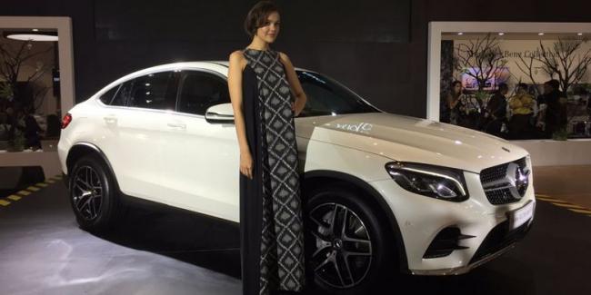 Mercedes-Benz GLC Coupe Meluncur di IIMS 2017