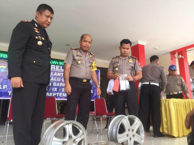 Ternyata Ini Penyebab Avanza Maut di Pelita Melaju Kencang