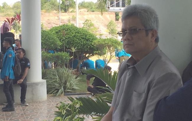 Rektor UMRAH Mangkir di Sidang Dugaan Korupsi 
